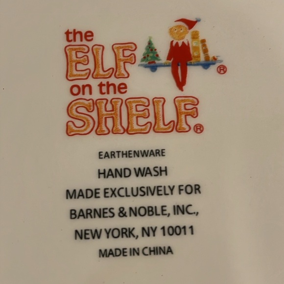 "Elf on the Shelf" Ceramic Cookie Jar - Picture 15 of 16
